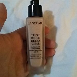 Lancome Ultra waer foundation